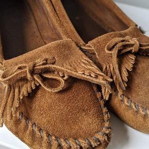 Minnetonka Camel Moccasin - 10